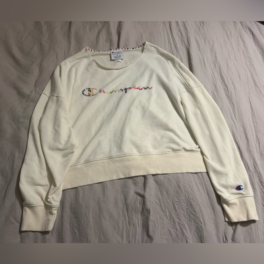 Champion Off-White Crop Sweatshirt with Floral Logo